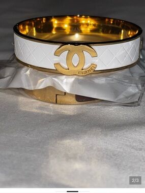 New  White Quilted Enamel Bangle with Gold CC Logo